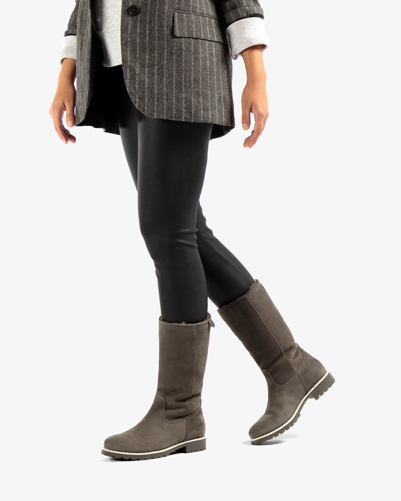 Bambina Igloo botas de piel con forro interior de pelo natural. gris