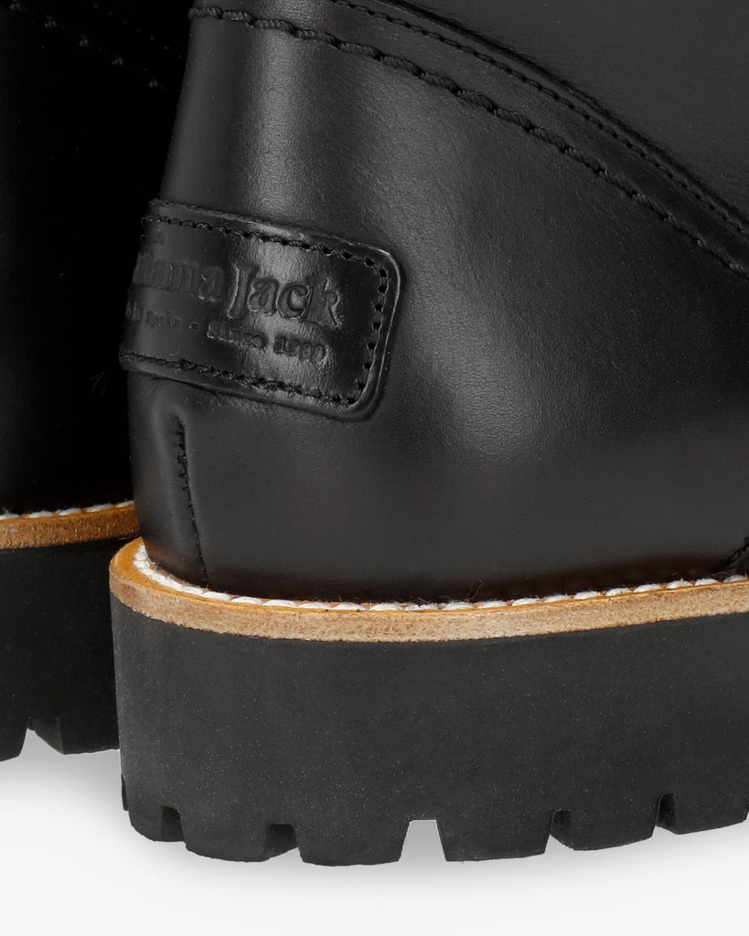 Fara Trav botas de piel con forro interior de pelo. negro