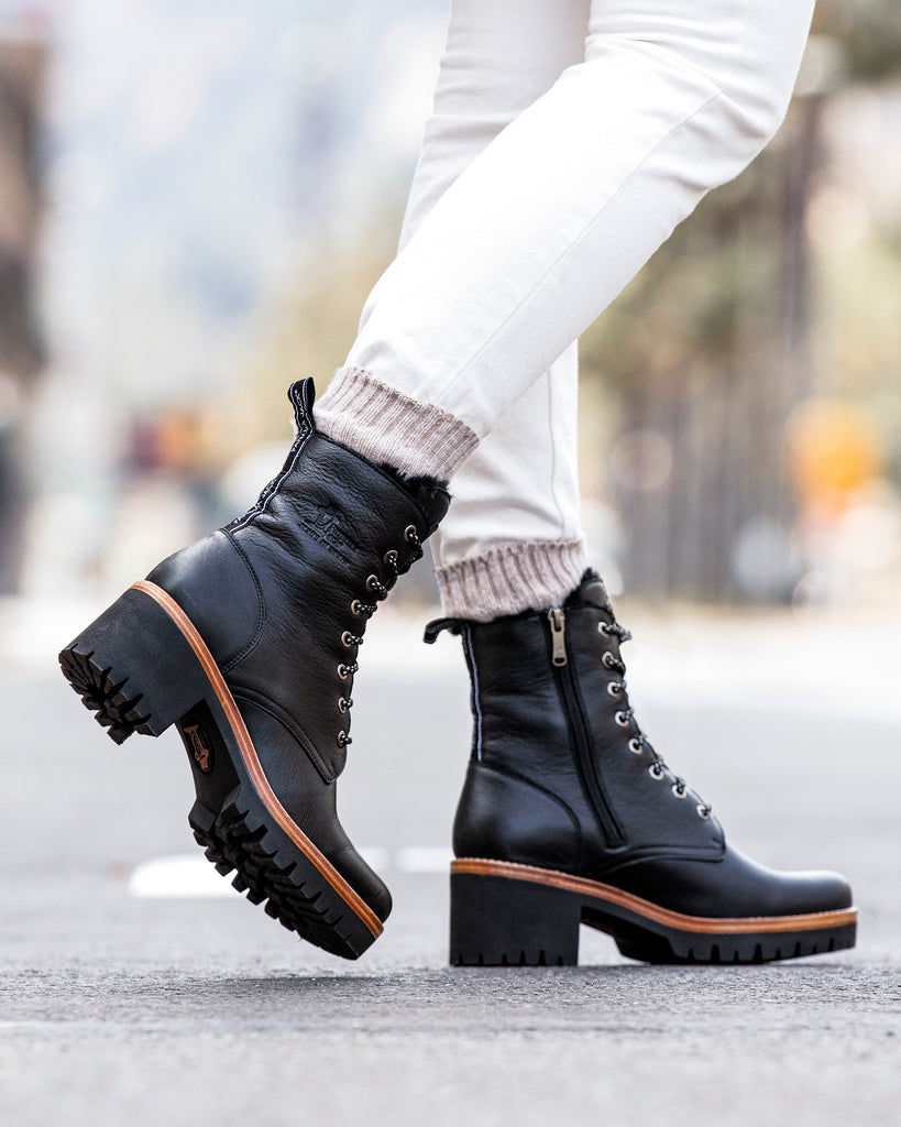 Padma botas de piel con forro interior de pelo. negro