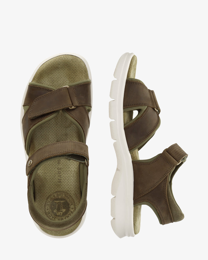 Sanders sandalias de piel con forro interior de lycra. kaki