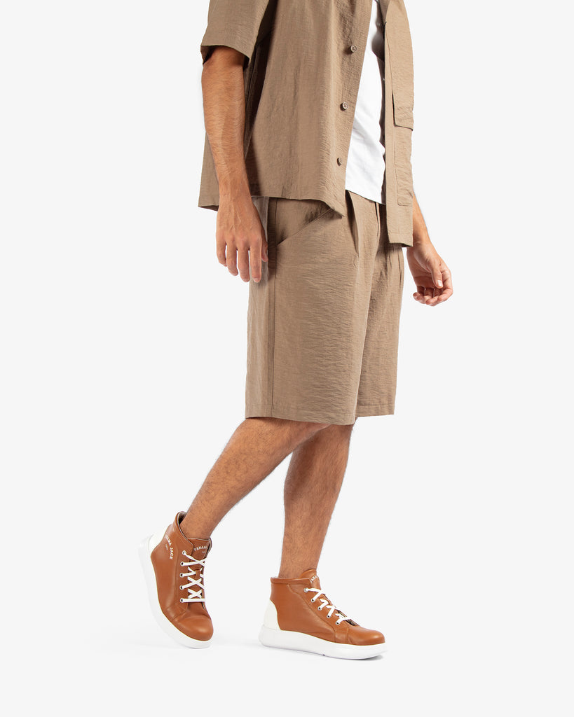 Yaron botín de piel con forro interior de piel. cuero